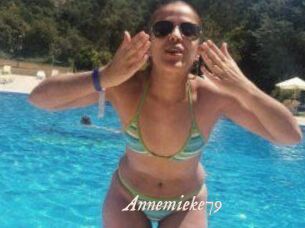 Annemieke79