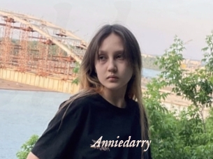 Anniedarry