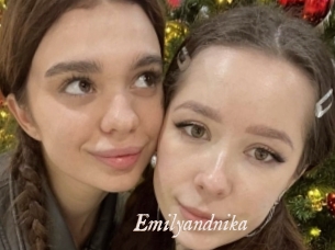 Emilyandnika