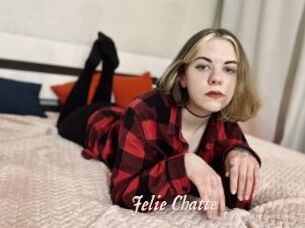 Jelie_Chatte