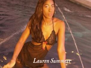 Lauren_Summerr