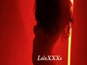 LolaXXXo