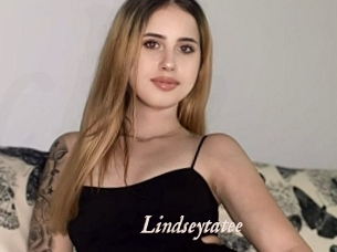 Lindseytatee