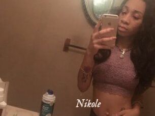 Nikole_