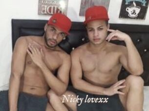 Nicky_lovexx