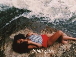 Ninie_queen