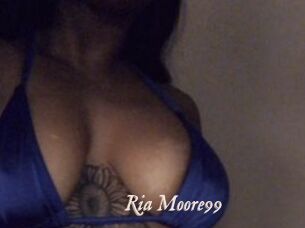 Ria_Moore99