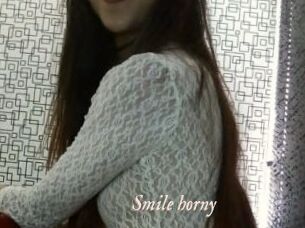 Smile_horny